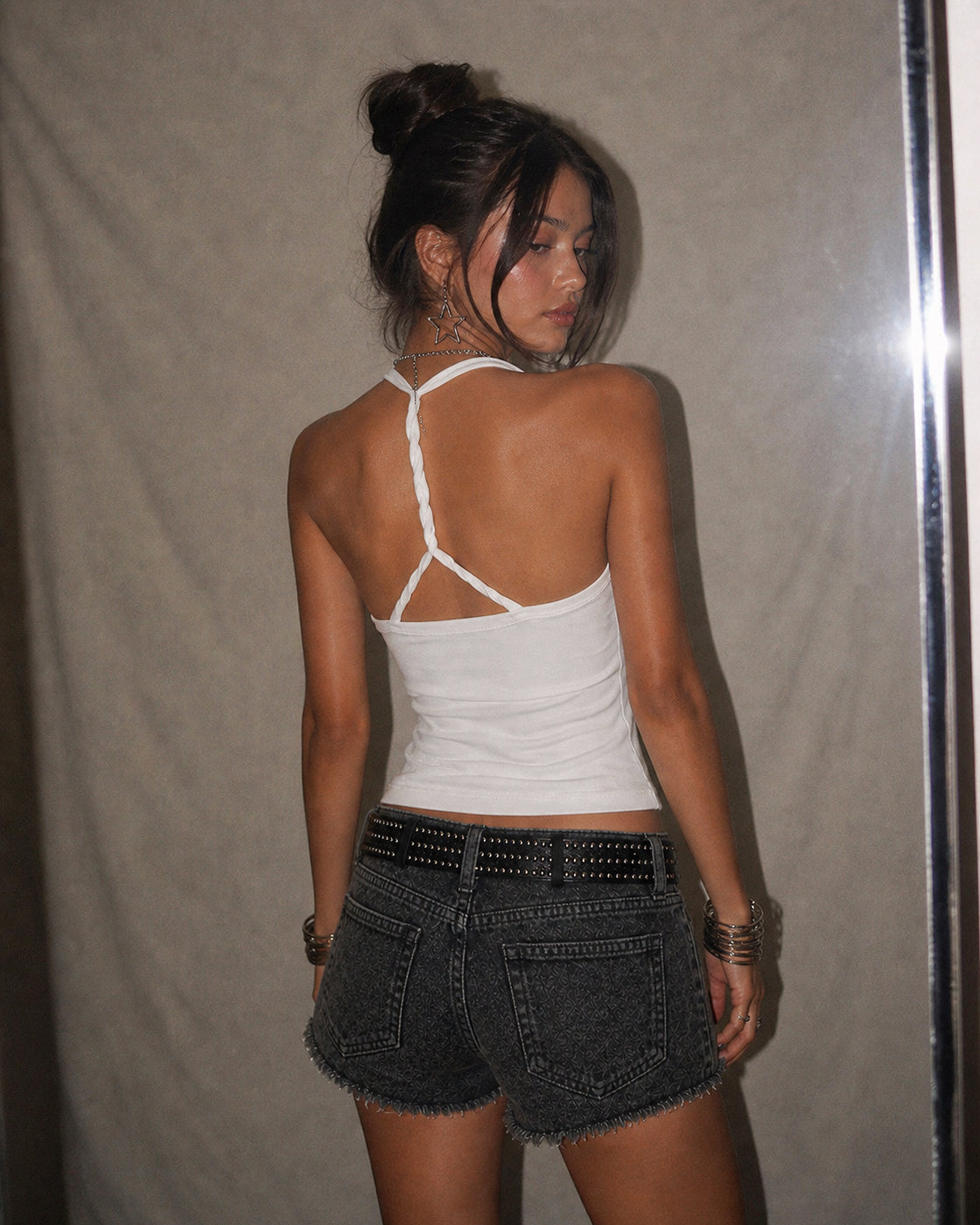JUST POSING PADDED TWISTED WHITE TOP