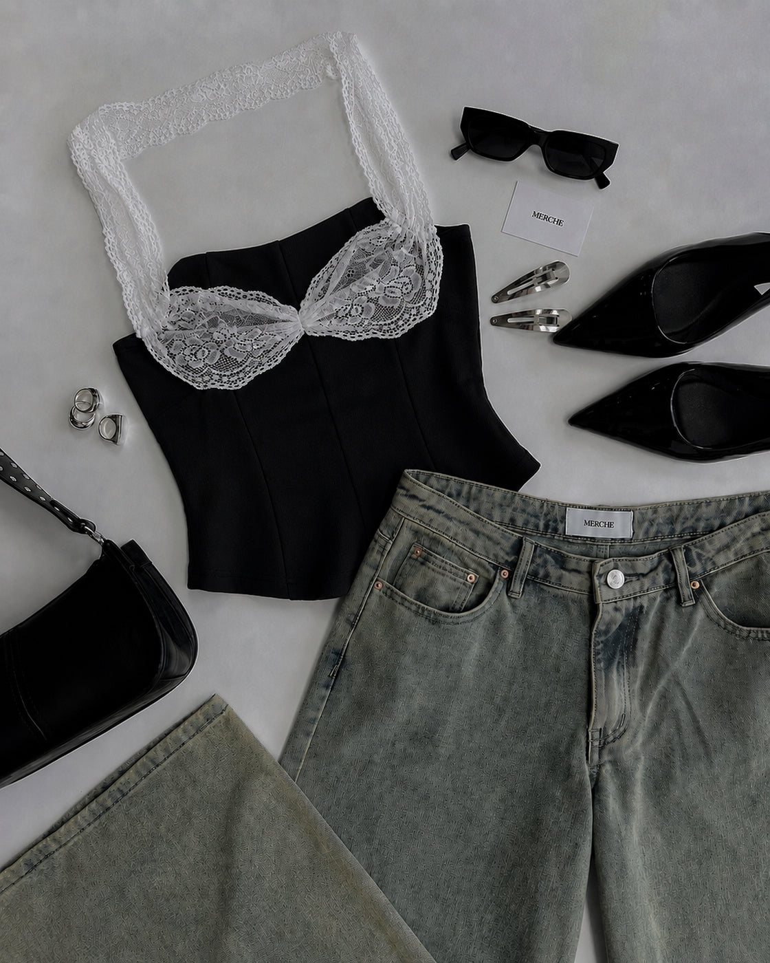 VINTAGE MAMA CHOKER LACE BACK STRAPS DETAIL BLACK TOP