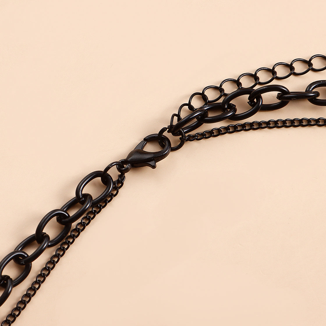 FOR MY FANS BLACK METAL OYSTER HEART NECKLACE