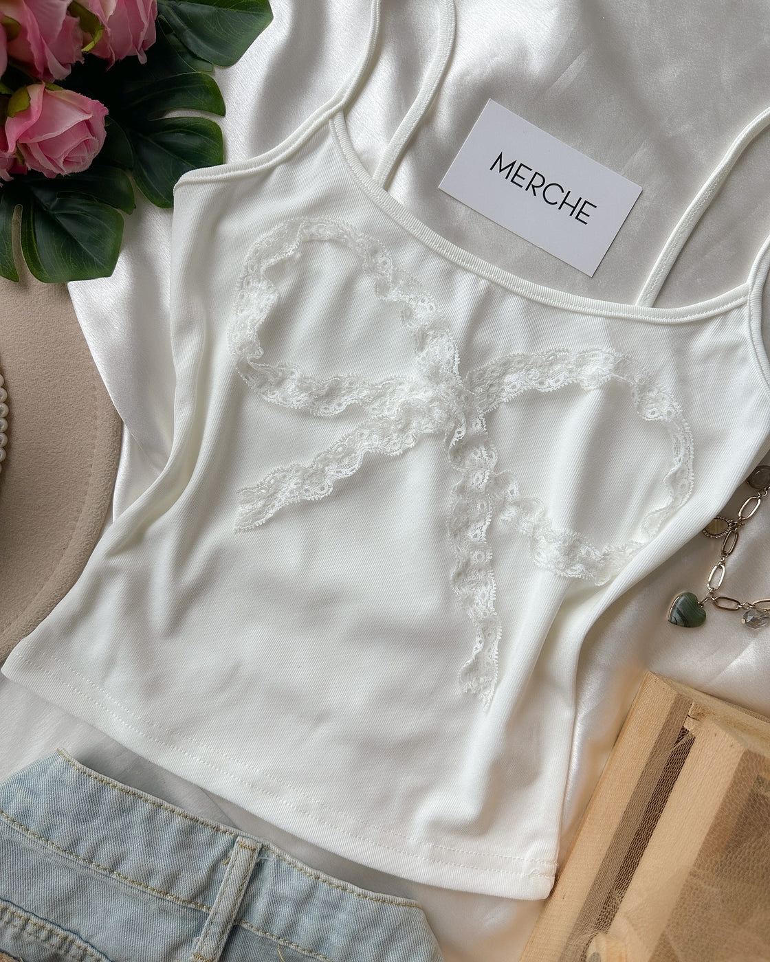 LOSE YOUR LOVE WHITE CAMI TOP