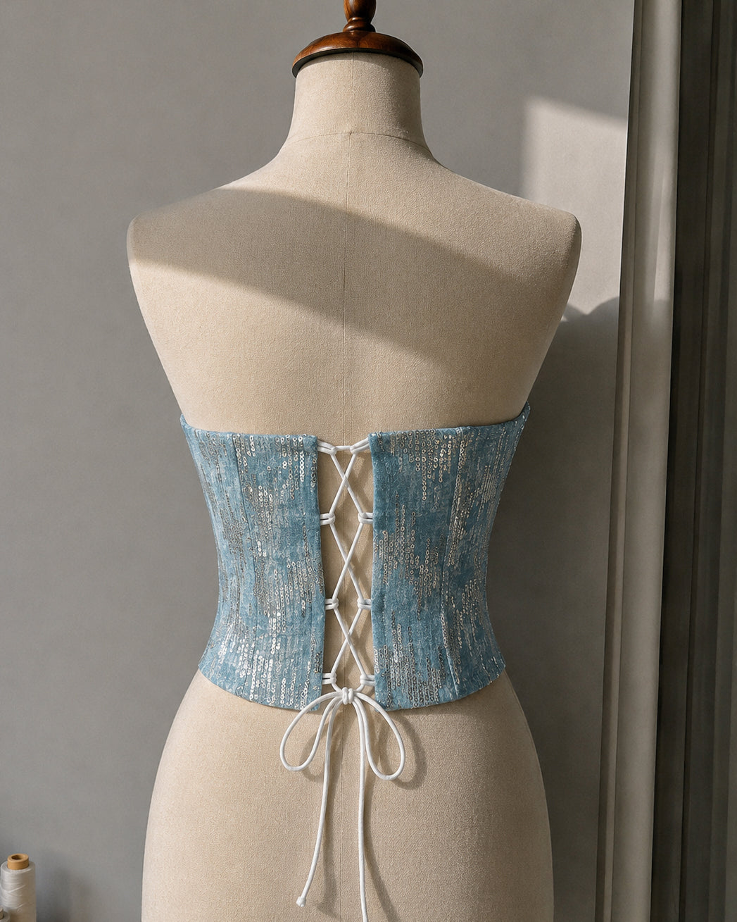 STARDOM SUITS ME SEQUIN EMBELLISHED CORSET