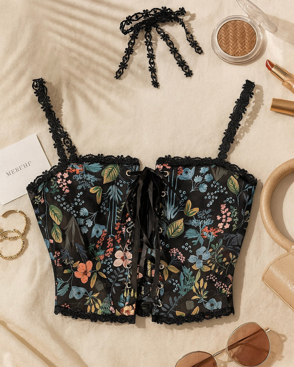 FEELING TOXIC FLORAL LACE-UP TOP