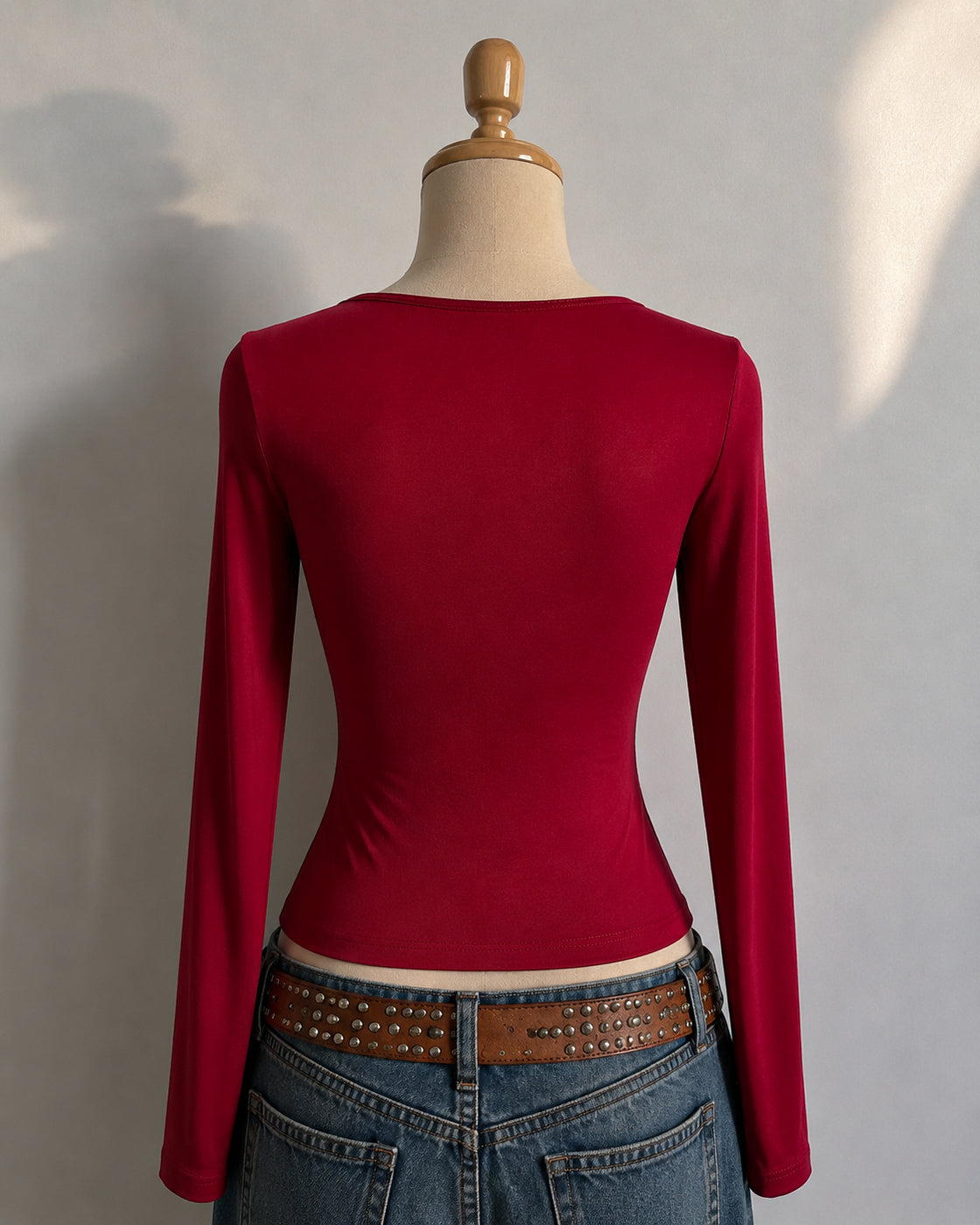 LEFT NO CRUMBS TWISTED RED TOP