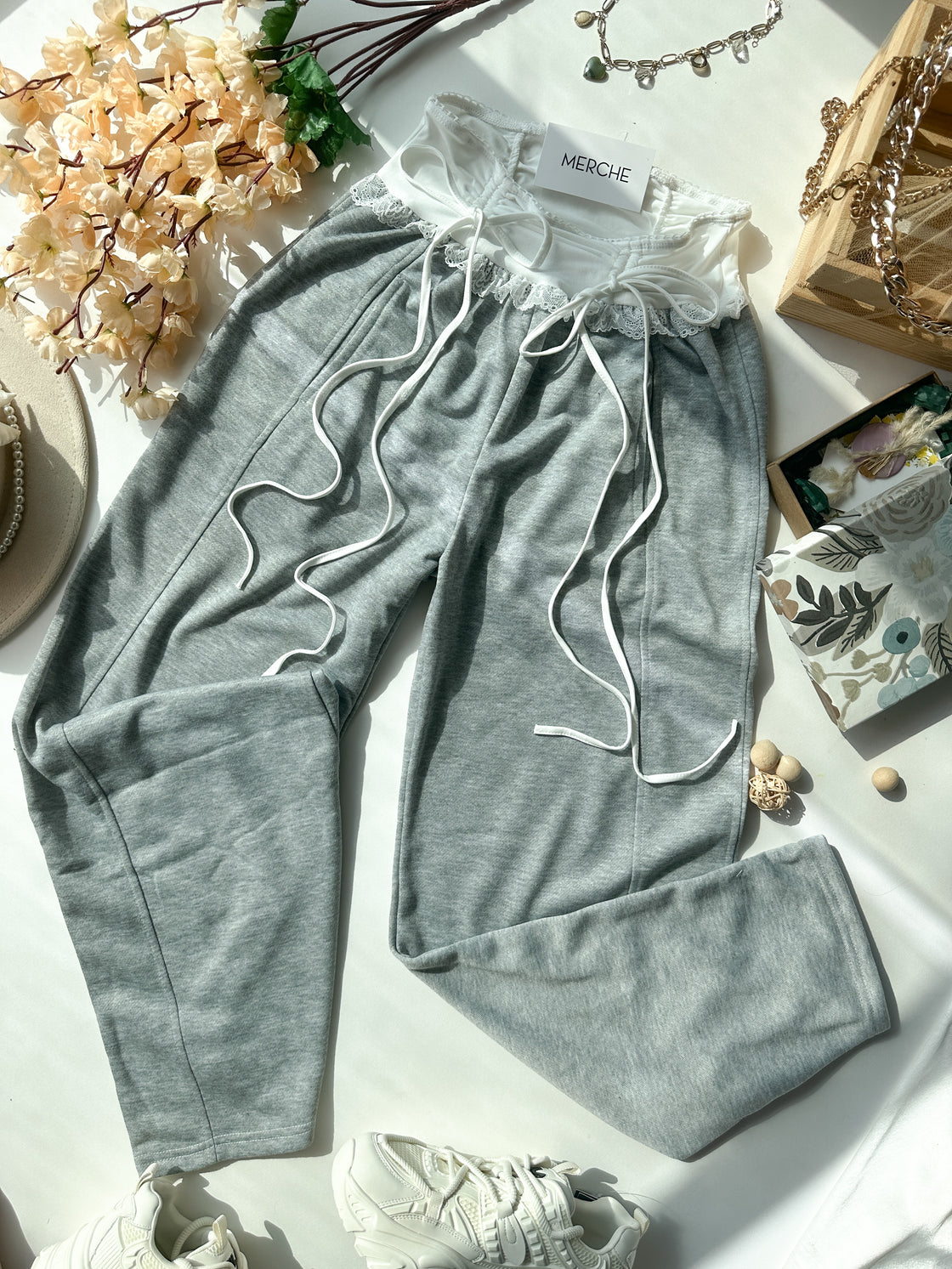 LA GIRLY GREY BOW SWEATPANTS