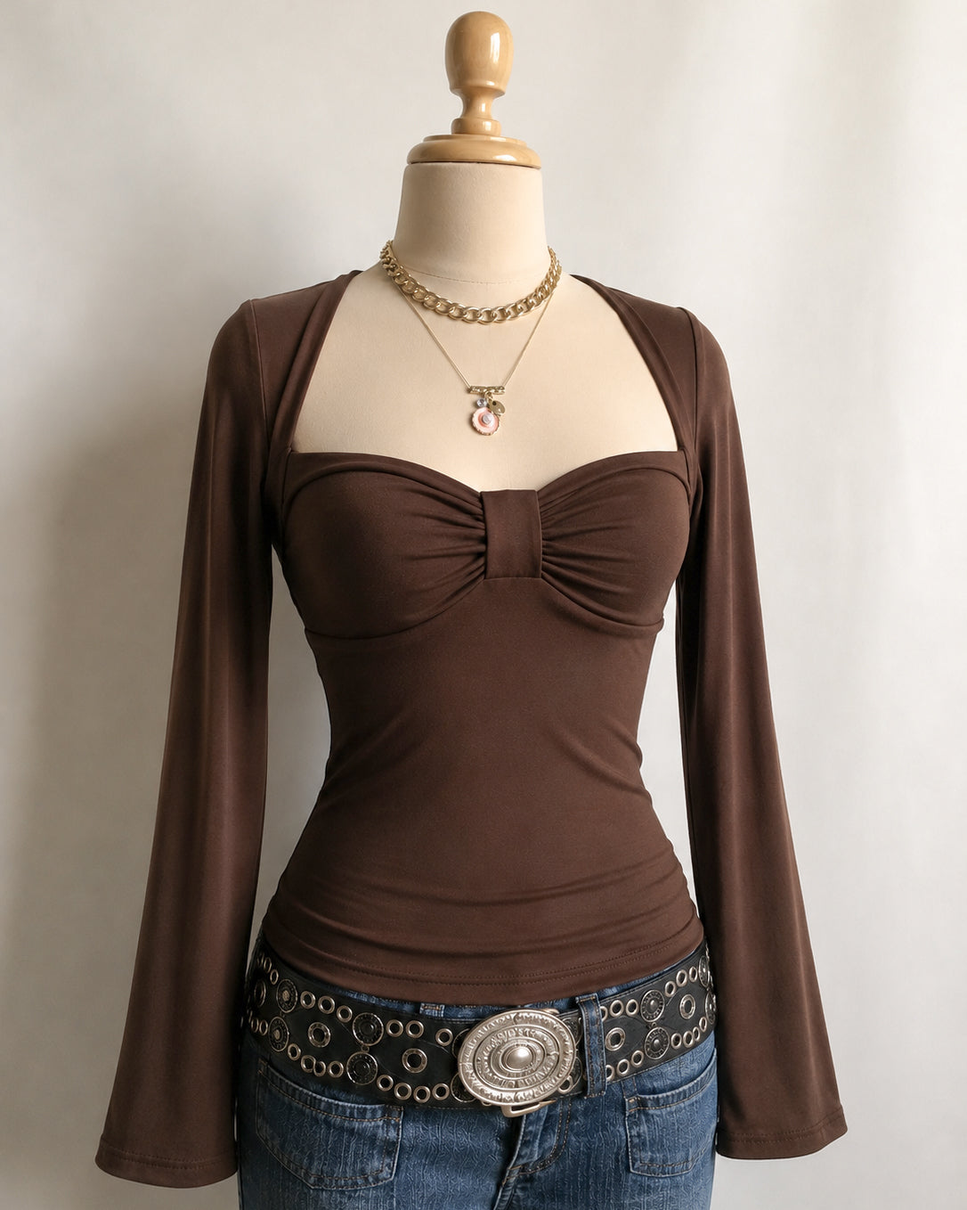 THINK ABOUT FOREVER TWISTED BOW BROWN TOP