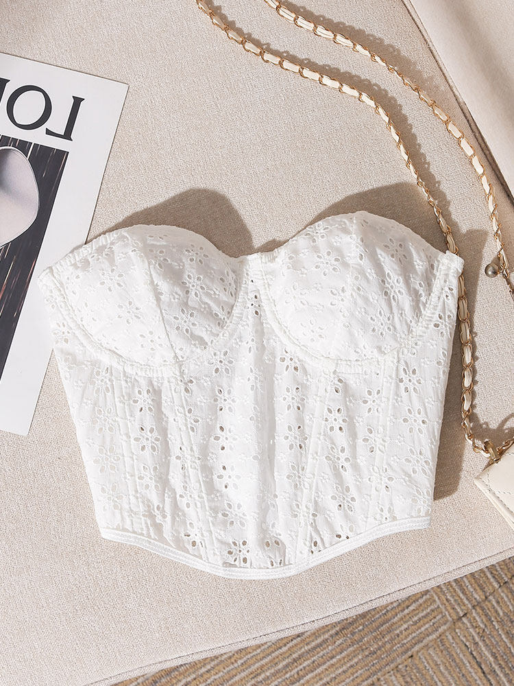 COTTAGE CORE WHITE EYELET BUSTIER TOP