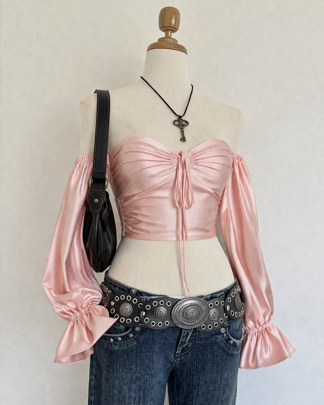 JUST WANNA FLEX PEACH SLASH NECK TOP