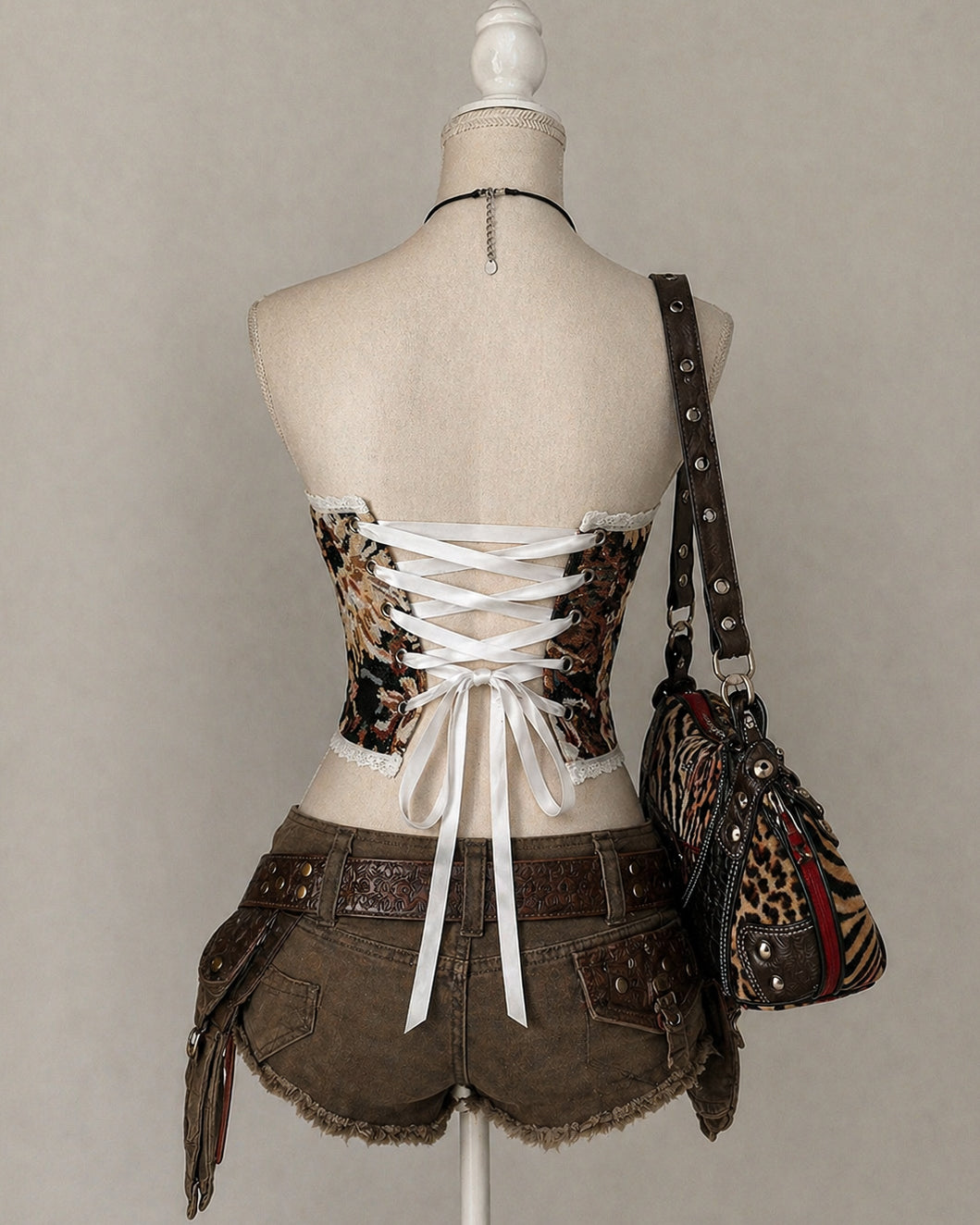 ABOUT TOWN JACQUARD FLORAL BUSTIER CORSET