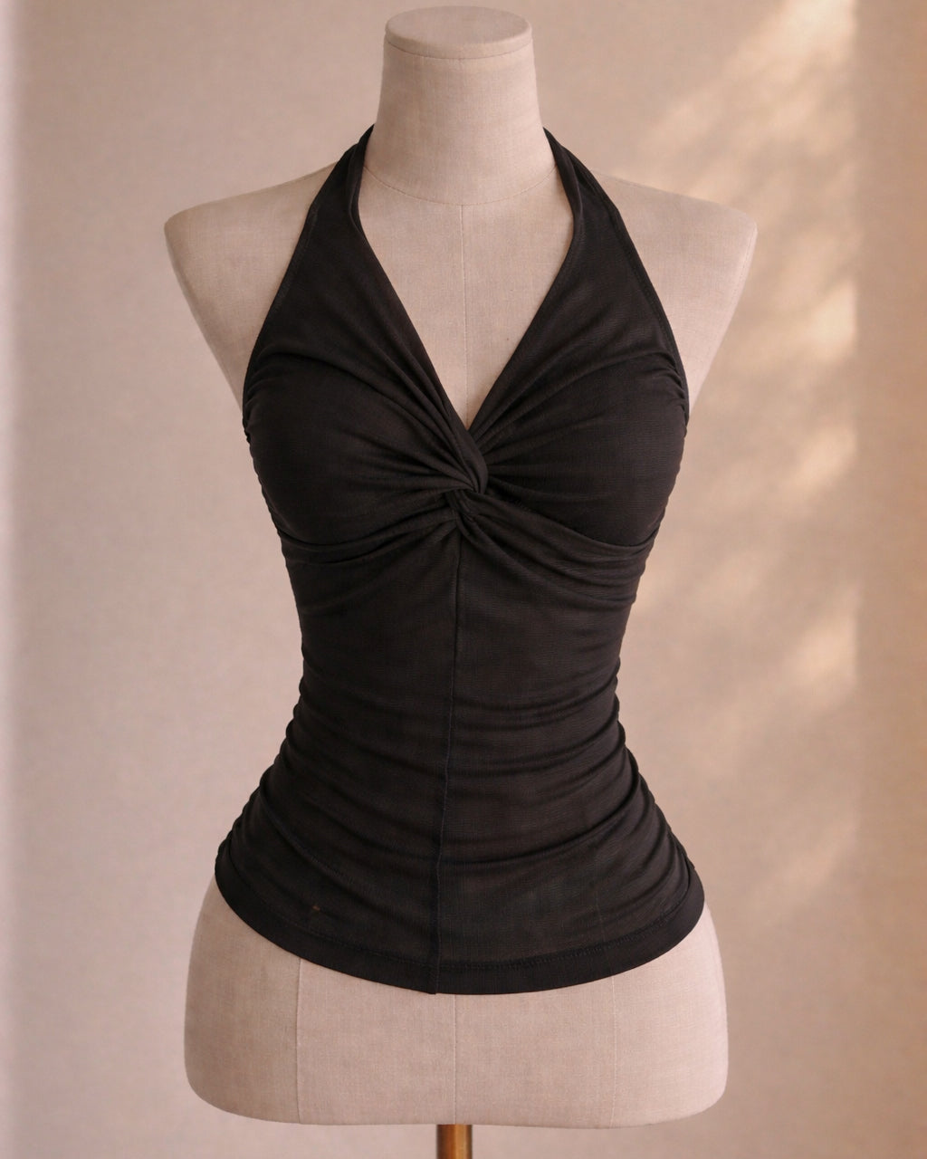 BUTTER BABY TWISTED BLACK HALTERNECK TOP