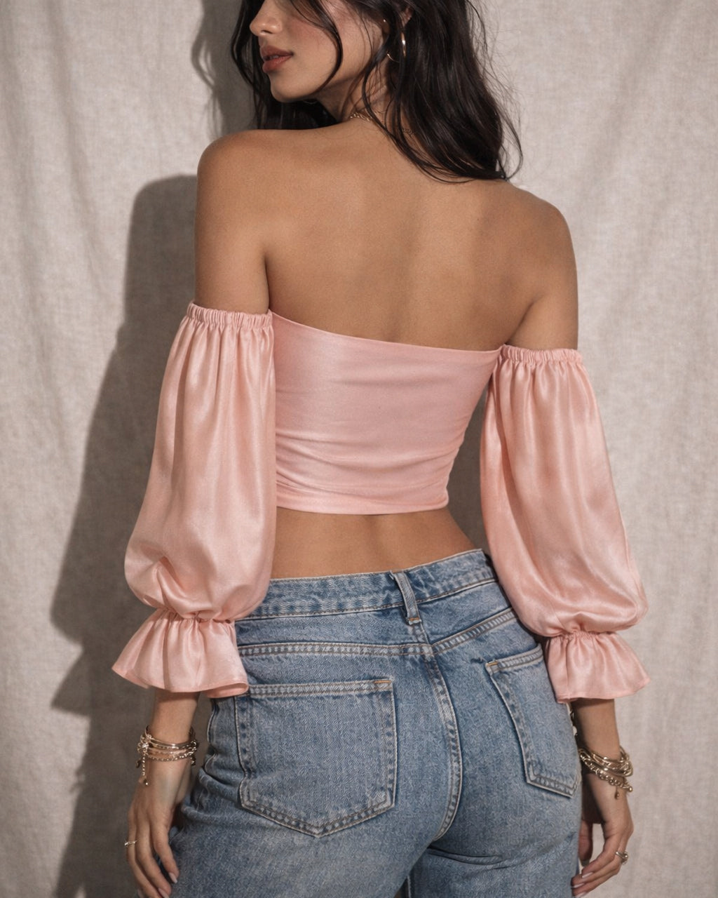 JUST WANNA FLEX PEACH SLASH NECK TOP