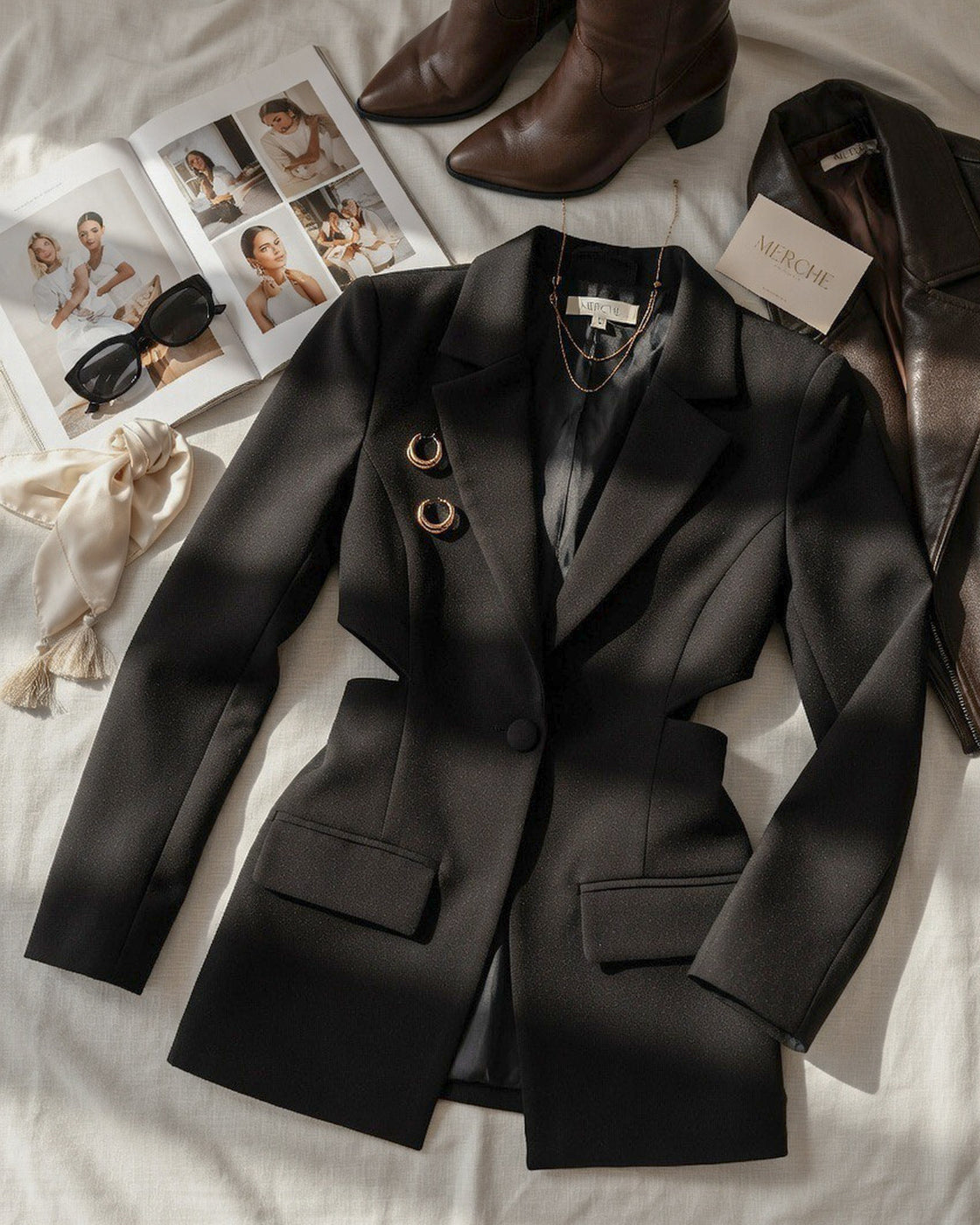 CHECKING YOU OUT CUT-OUT BLACK BLAZER