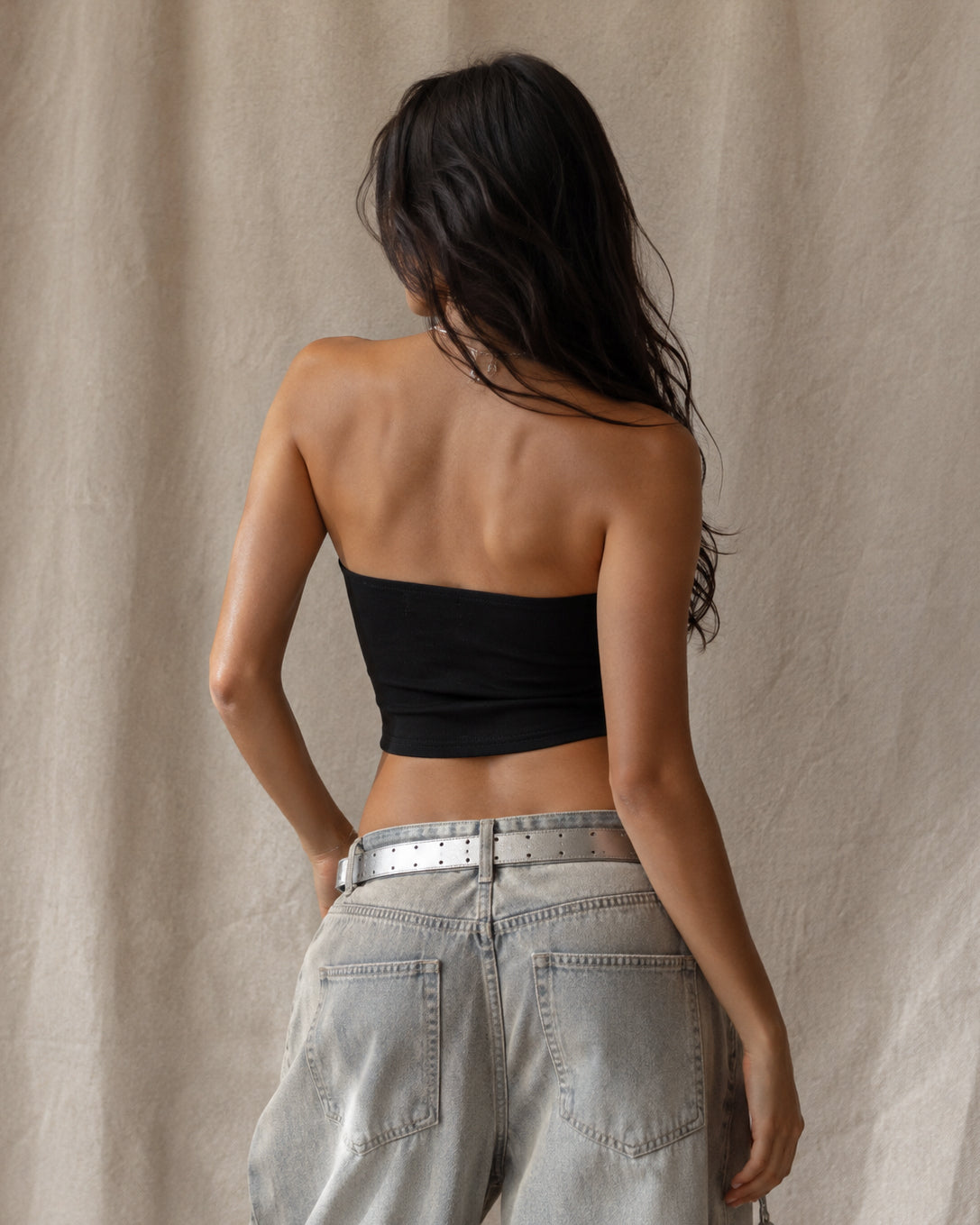 FLATTER ME HOOK-EYE STRAPLESS BANDEAU TOP