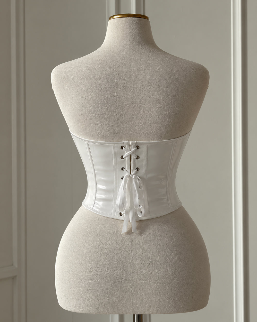 ROMAN EMPIRE FAUX LEATHER WHITE CORSET