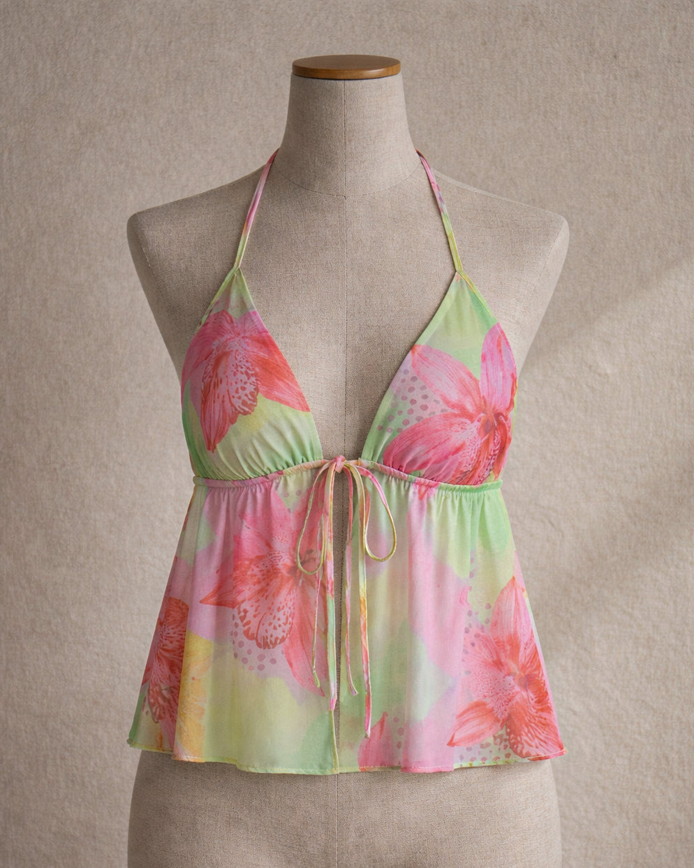 CATCH VIBES FLORAL TIE-UP HALTERNECK TOP