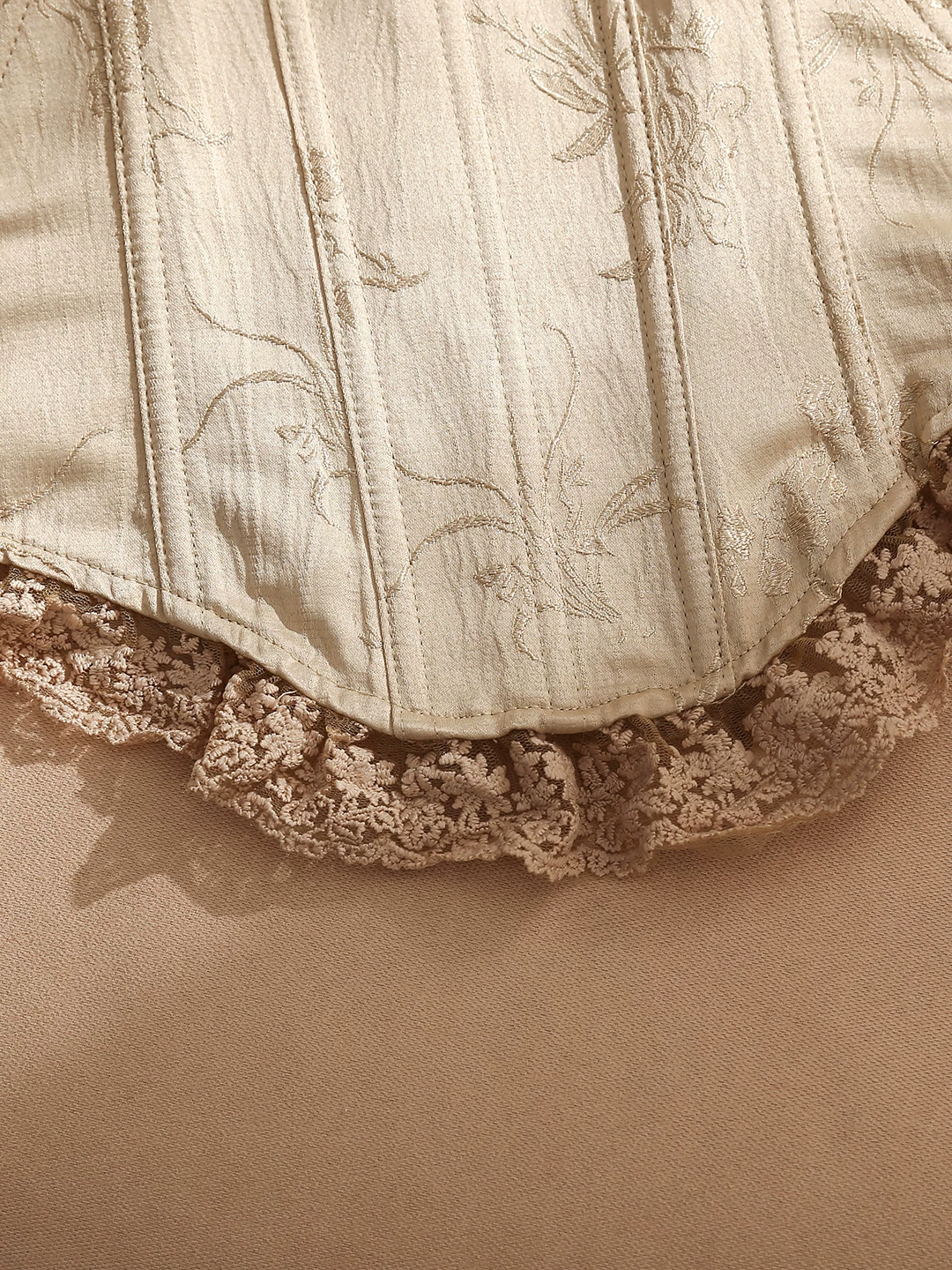 BOW DOWN LUXE BEIGE CORSET