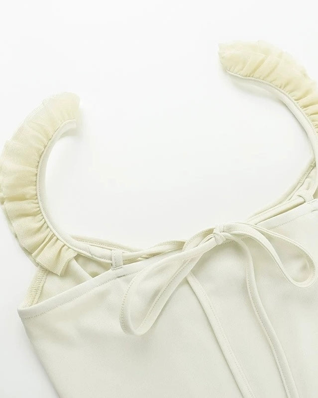 AUTUMN MORNING IVORY RUFFLE TOP