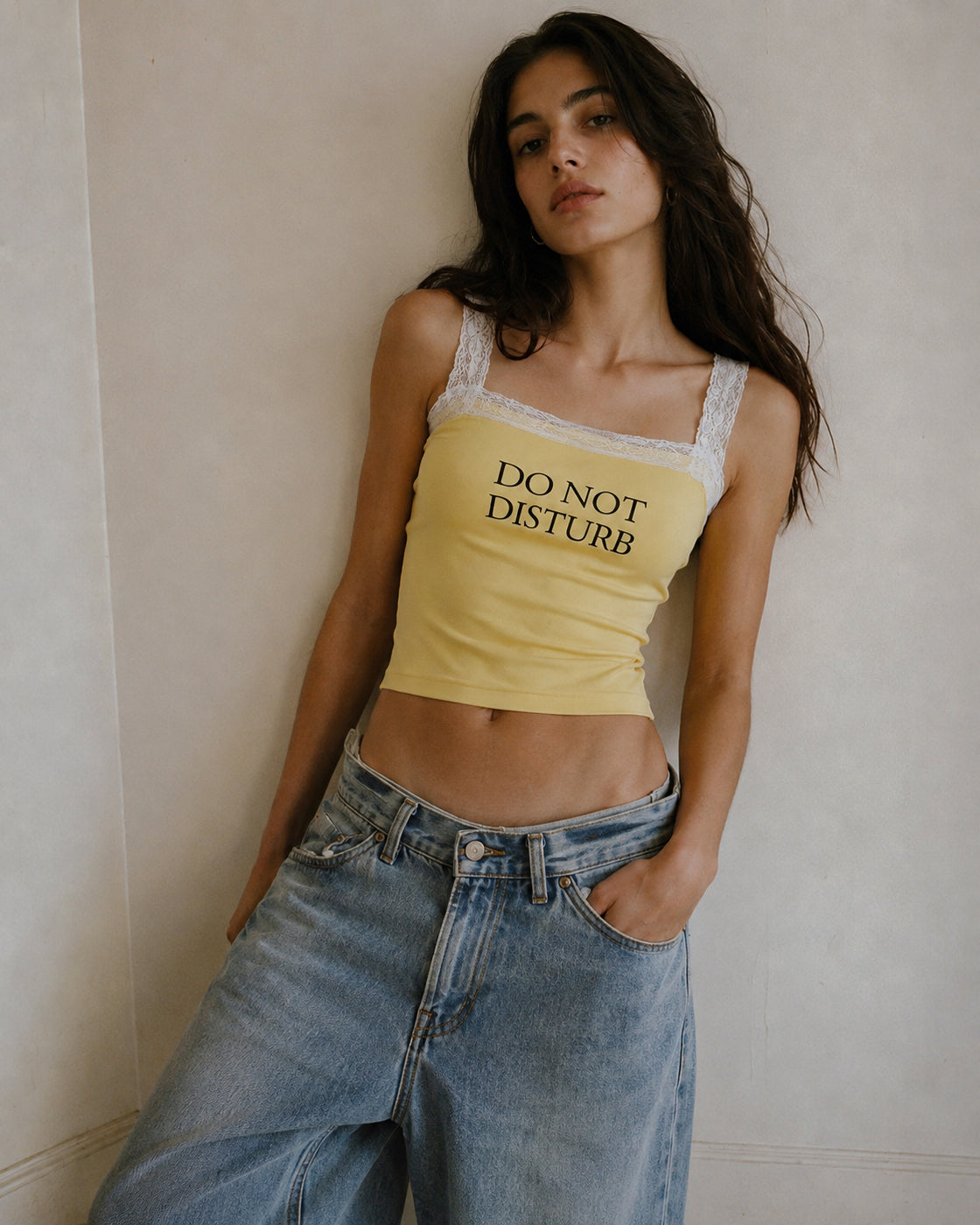 PERSONALITY CHALLENGES LEMON SLOGAN CAMI TOP