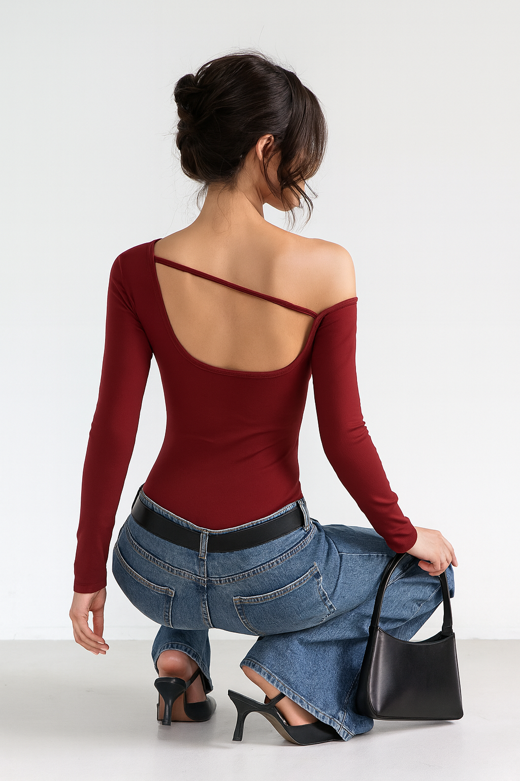 HEATWAVE CAUSING CUT-OUT BACK RED TOP