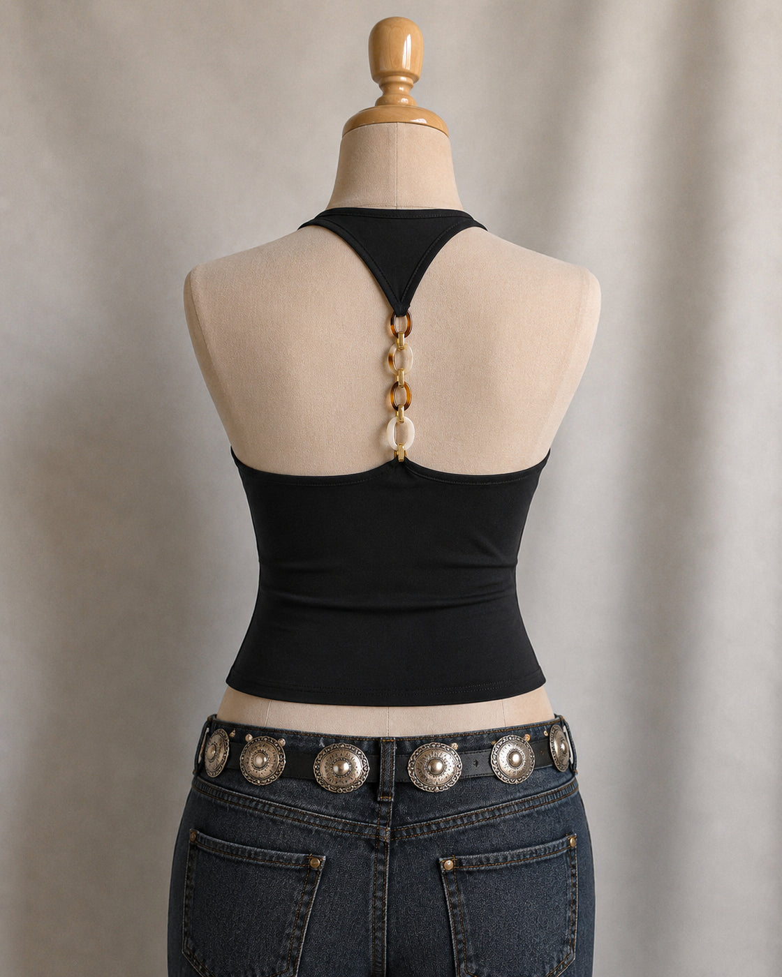 LOOK BETTER LEAVING RESIN CHAIN BACK DETAIL TOP