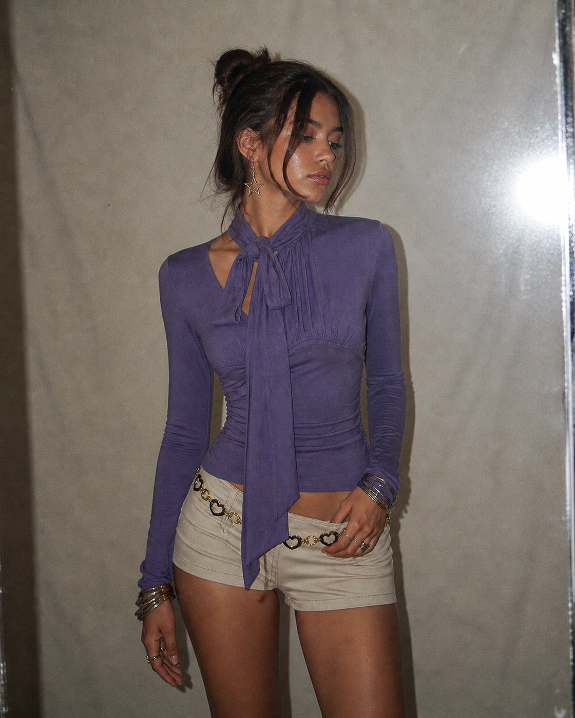 RUN THE SHOW BOW-TIE VIOLET TOP