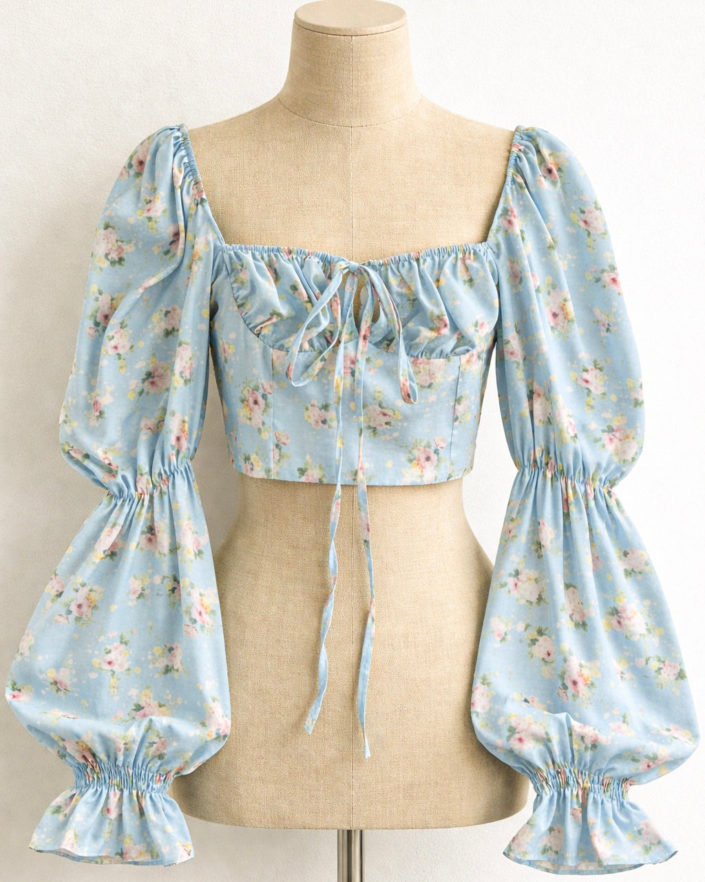 LITTLE THINGS FLORAL TOP