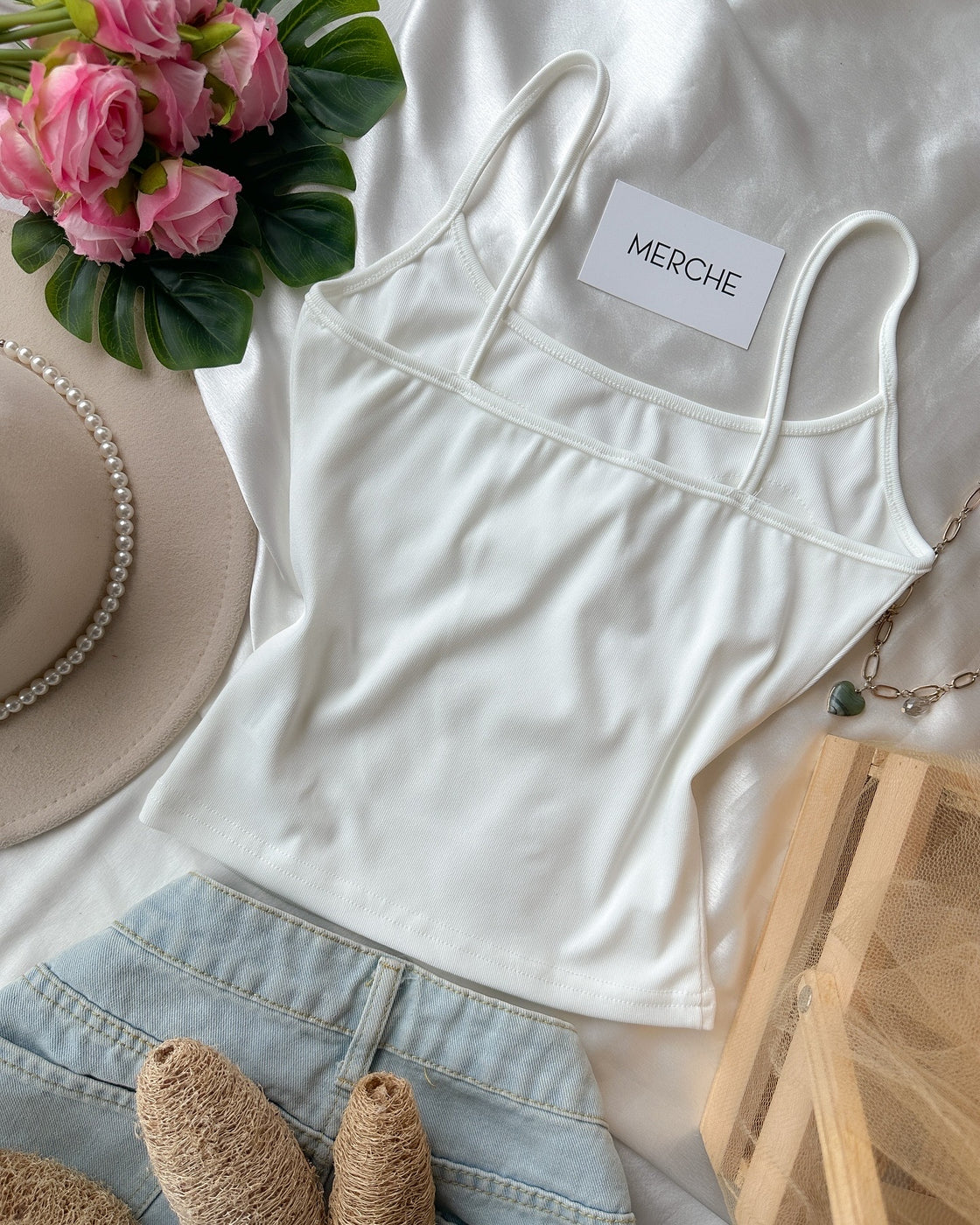 LOSE YOUR LOVE WHITE CAMI TOP