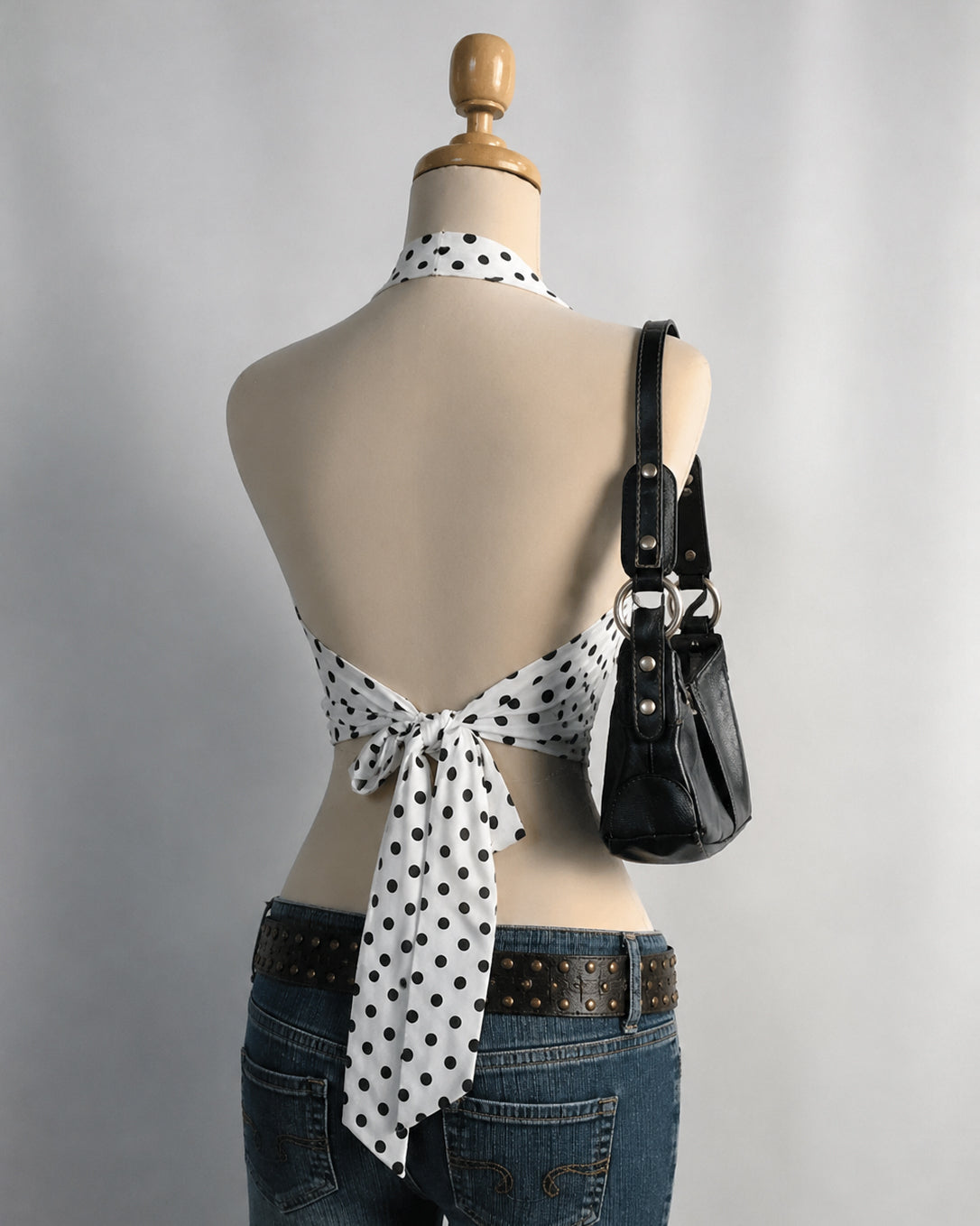 SAW YOU IN A MOVIE BACKLESS BOW-TIE HALTER TOP
