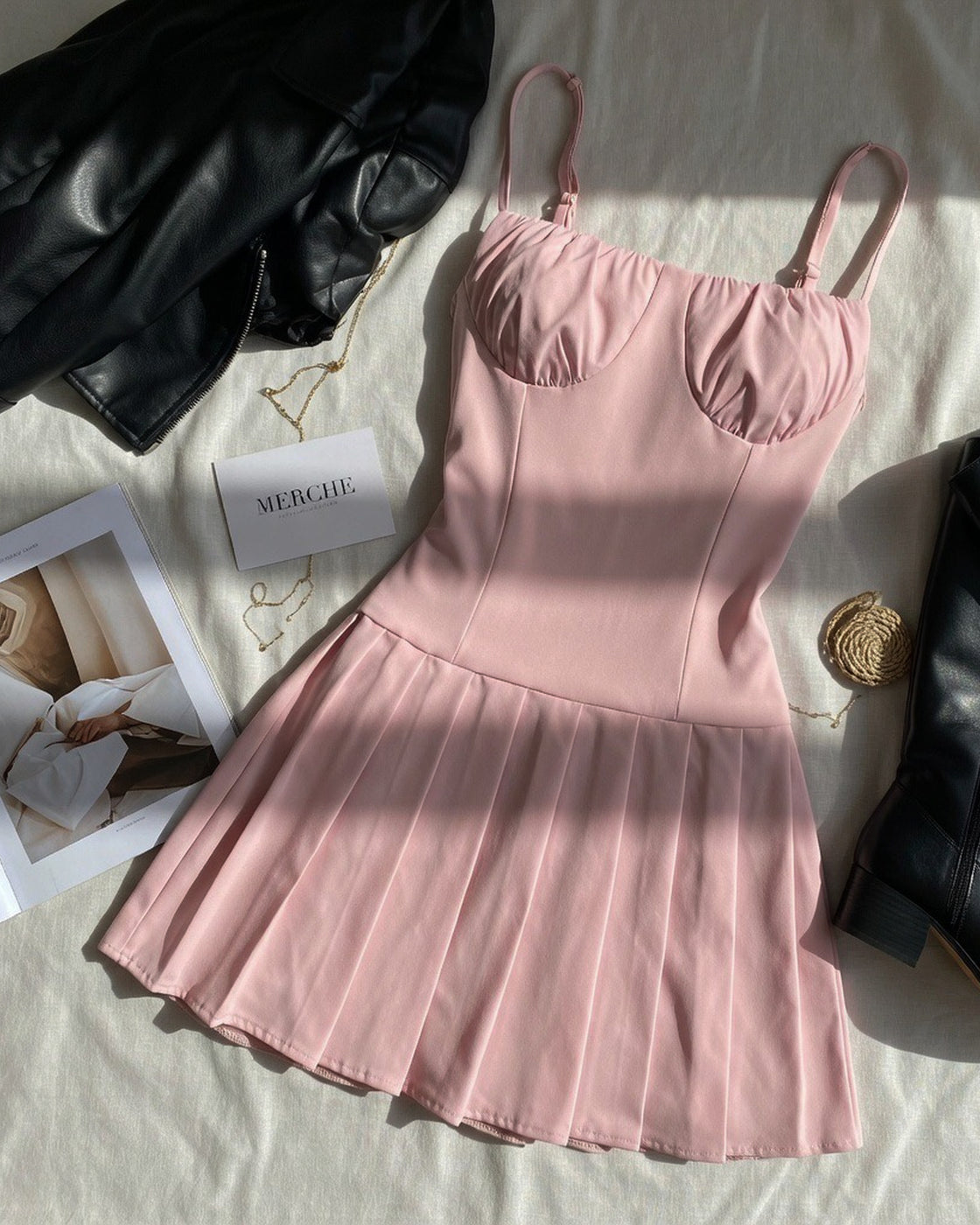 Y2K MOODBOARD PINK MINI PLEATED DRESS