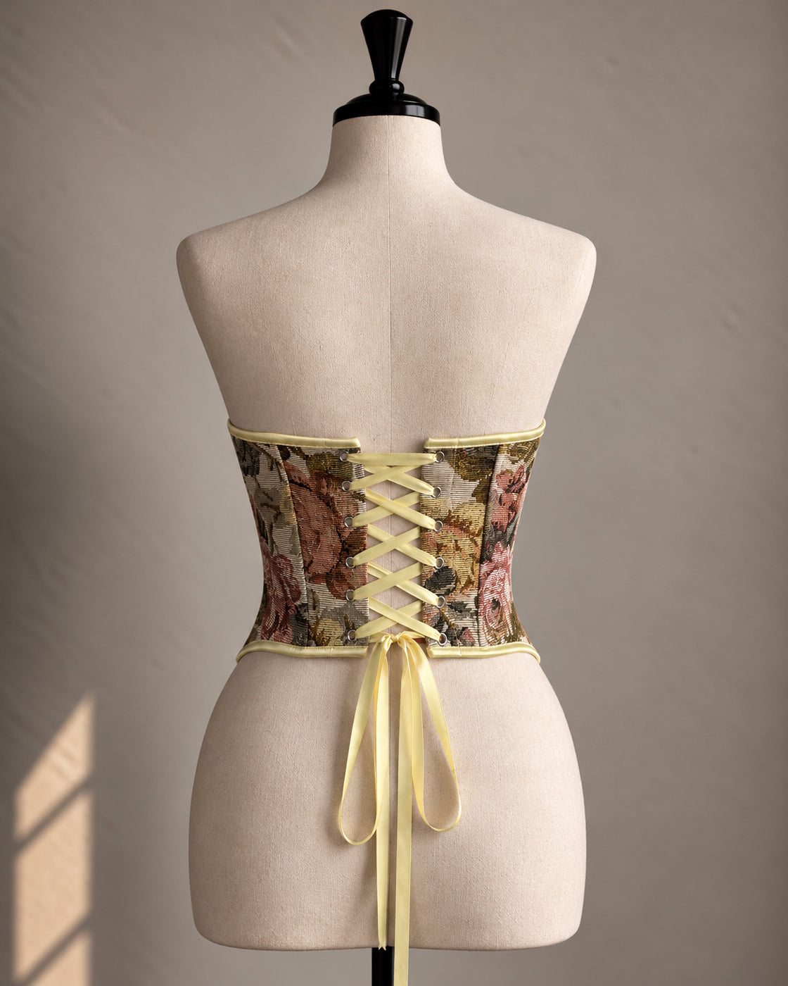BARELY BEHAVING CURVED HEMLINE JACQUARD CORSET