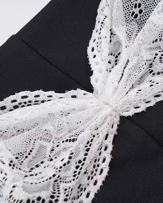 VINTAGE MAMA CHOKER LACE BACK STRAPS DETAIL BLACK TOP