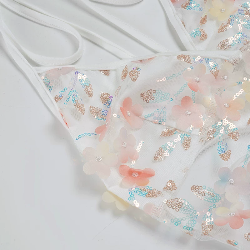 UNICORN DREAMER APPLIQUE SEQUIN EMBELLISHED HALTERNECK TOP