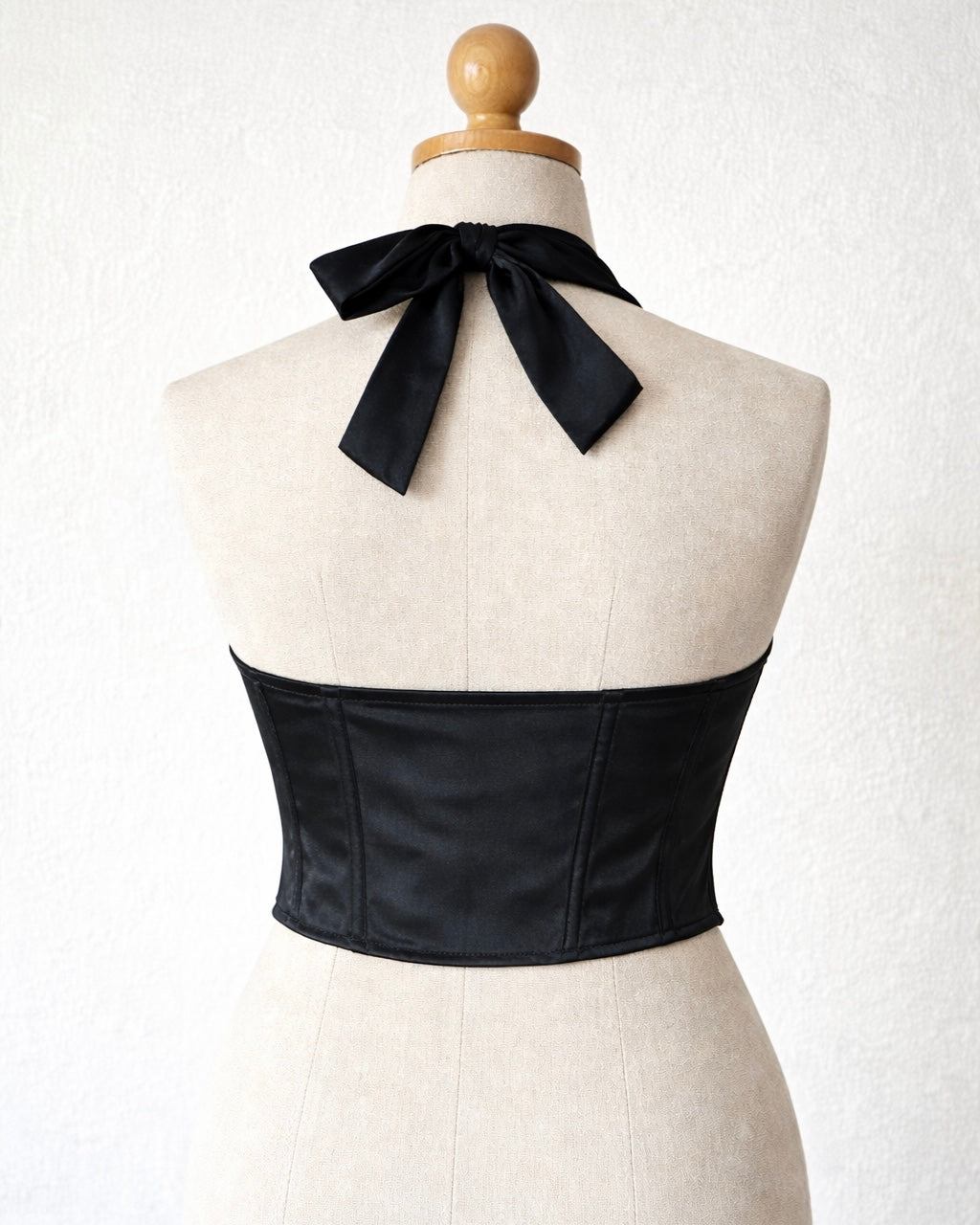 BIG TEASE BUCKLE CORSETRY HALTERNECK TOP