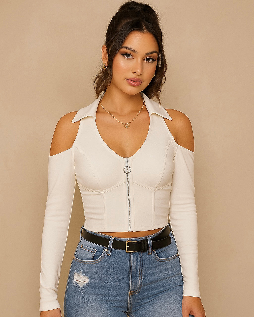 COLLARED AND COOL WHITE TOP