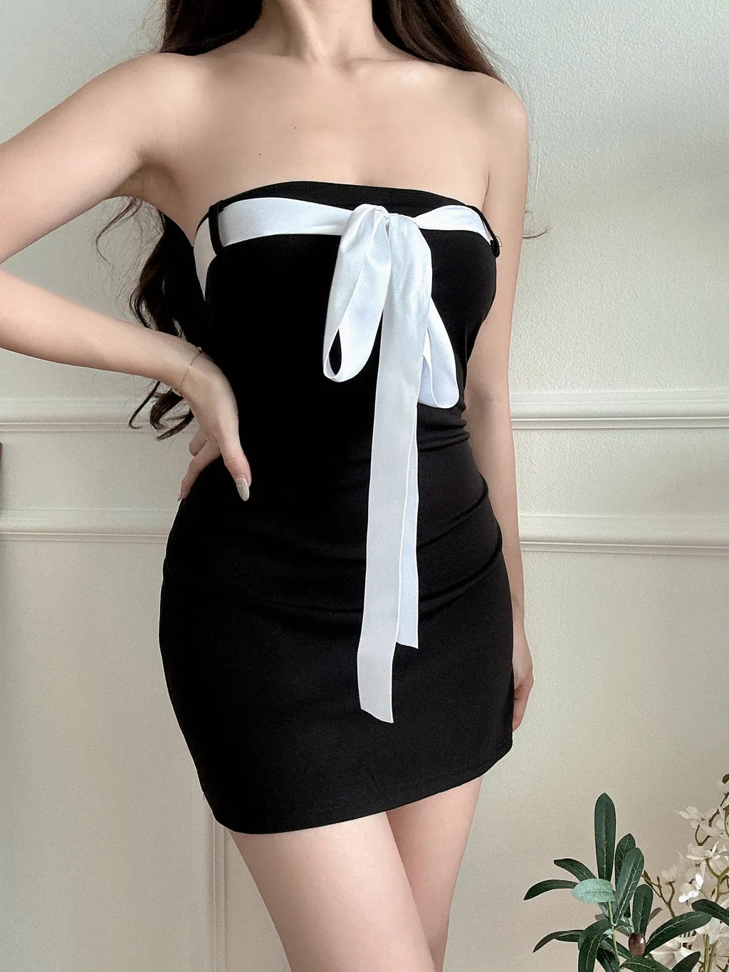 ONE SPRING NIGHT BOW BANDEAU DRESS