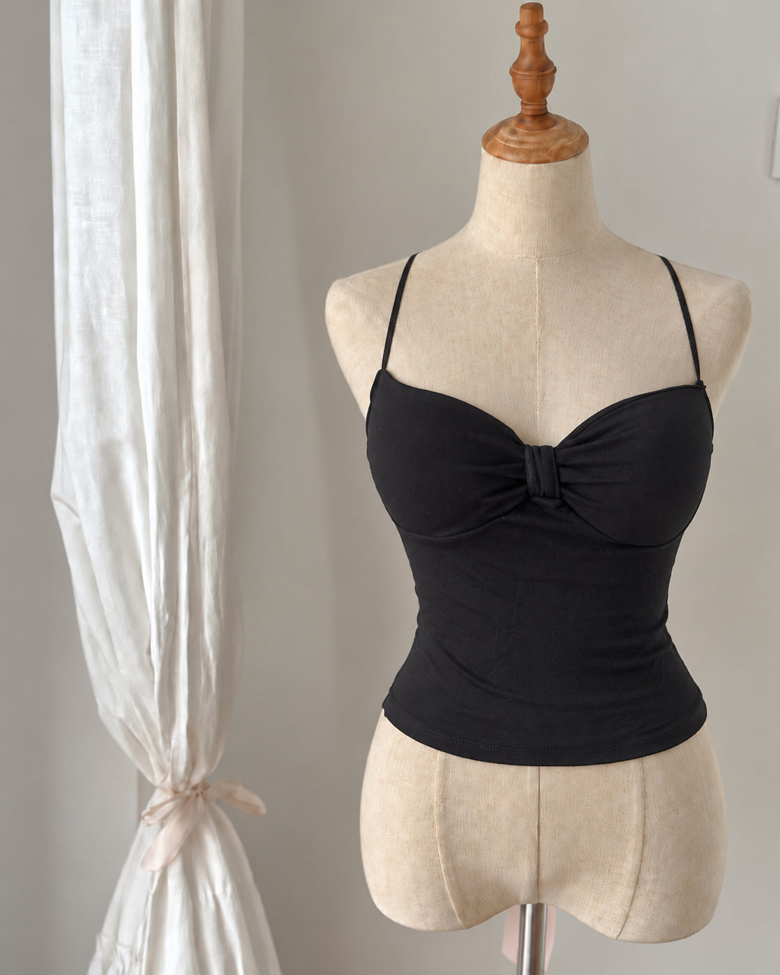 RAVE WITH ME PADDED CROSSBACK BLACK TOP