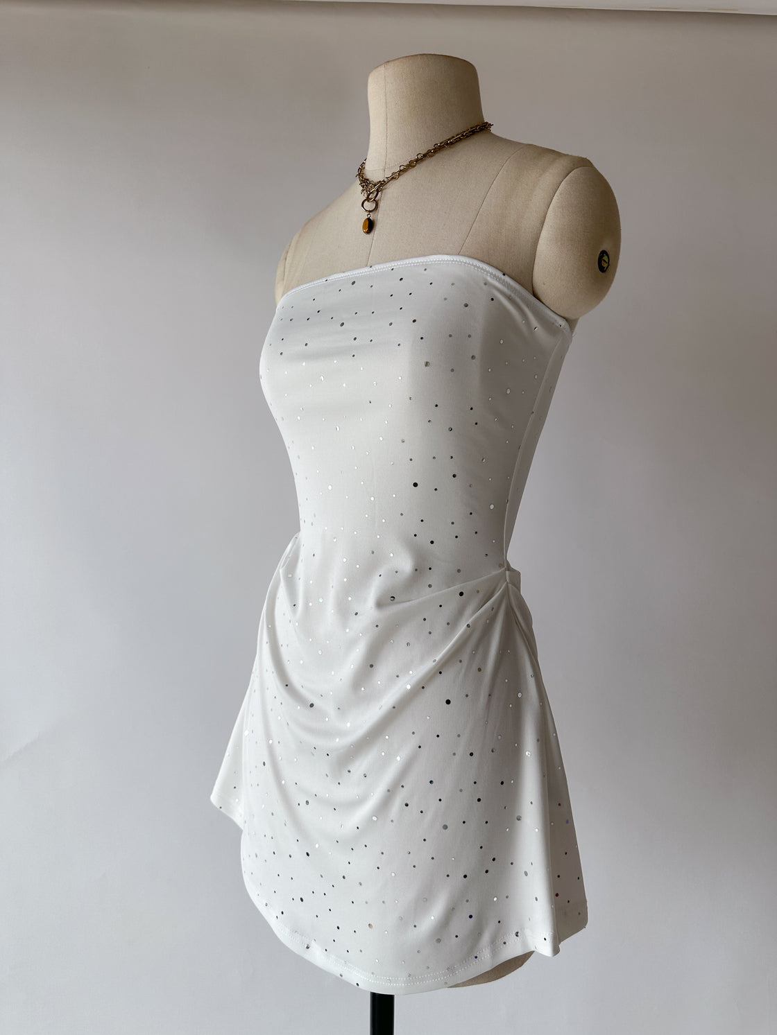 BUSY TONIGHT SHIMMER WHITE BANDEAU DRESS