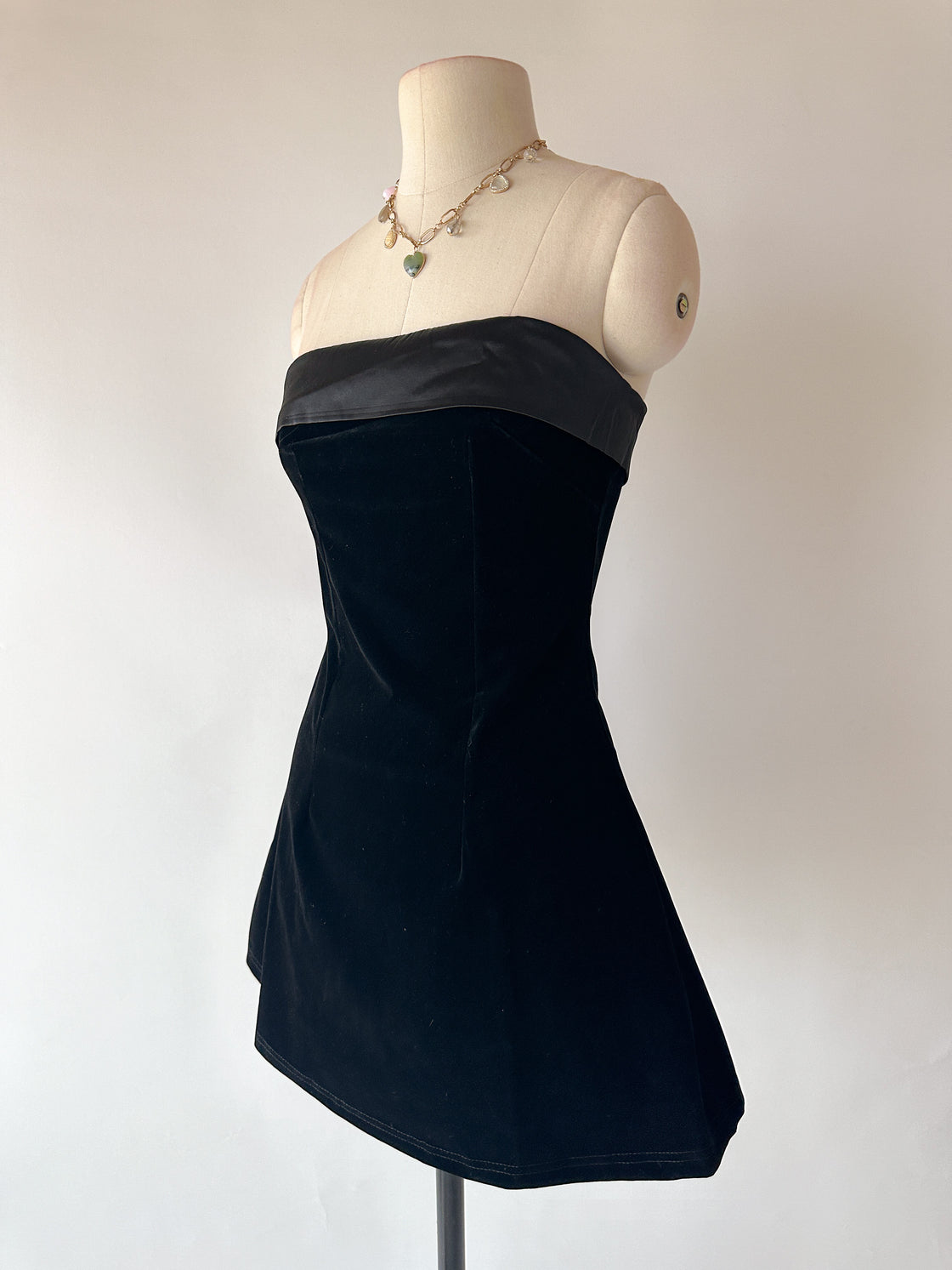 LOVE AFFAIR VELOUR BANDEAU DRESS