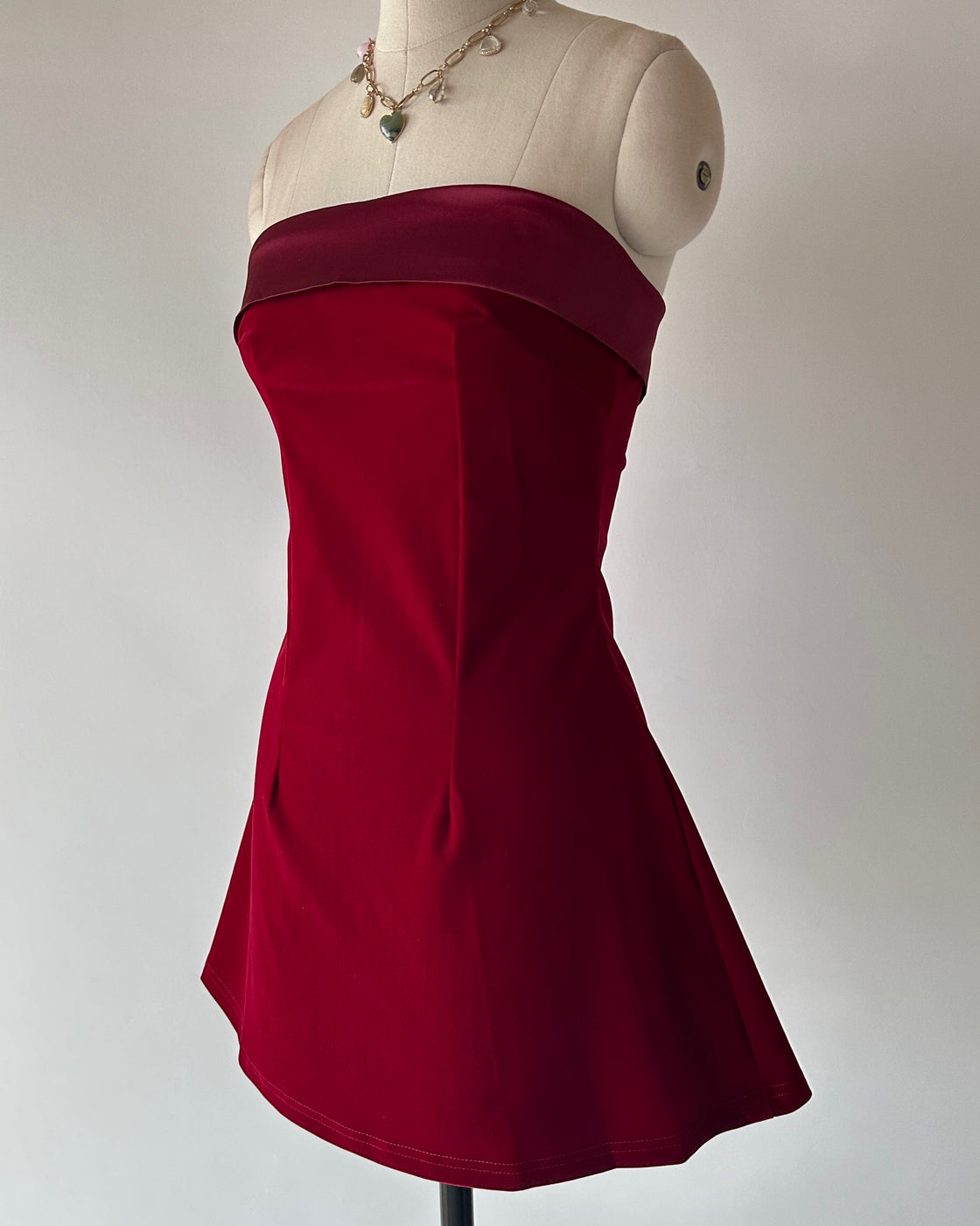 LOVE AFFAIR MAROON VELOUR BANDEAU DRESS