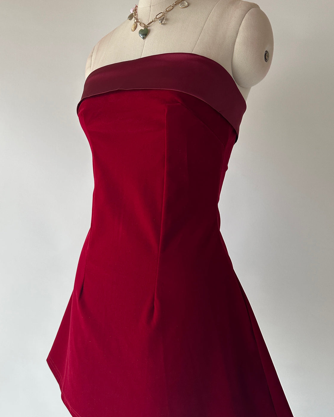 LOVE AFFAIR MAROON VELOUR BANDEAU DRESS