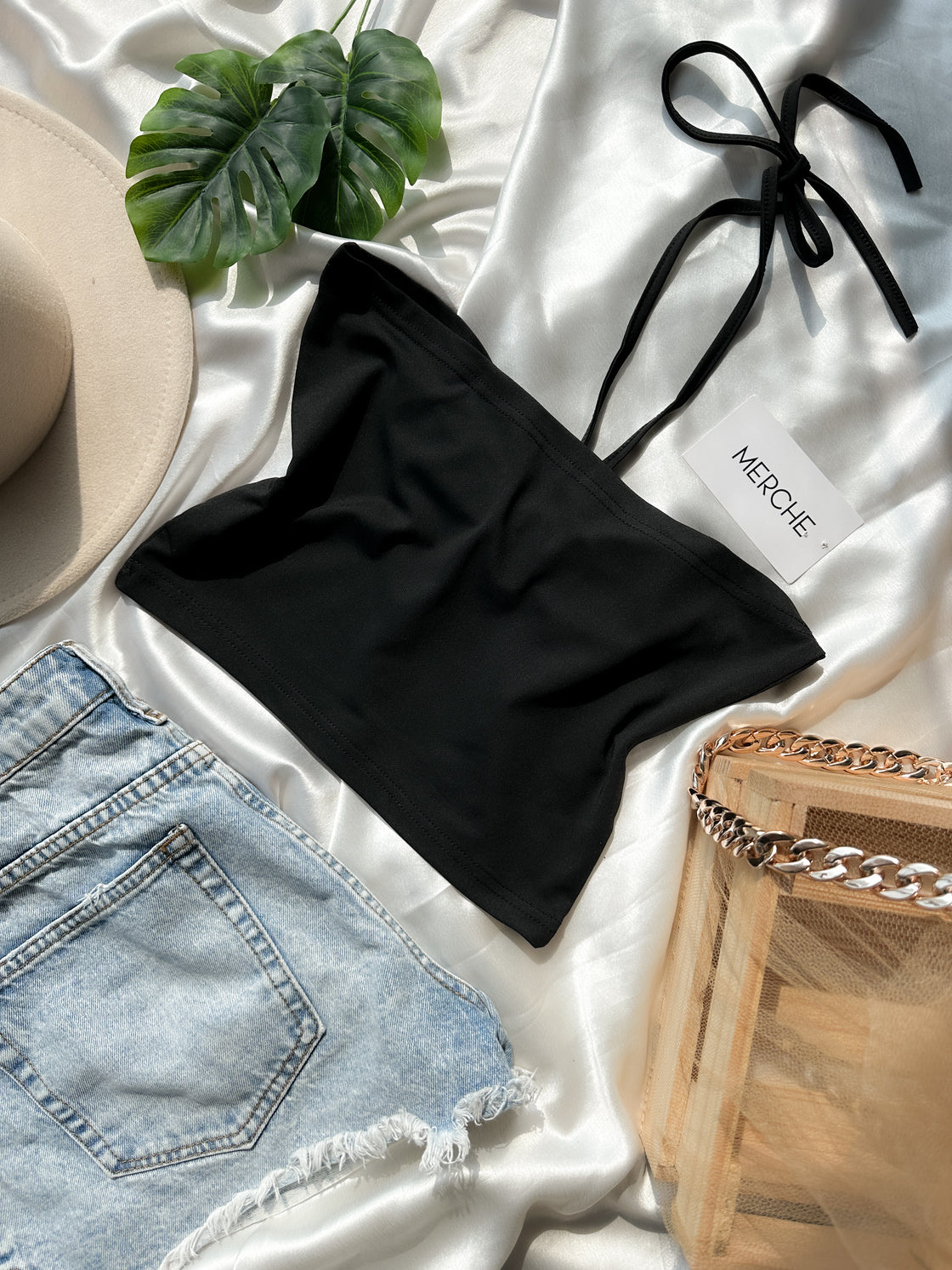 GIRLY MOOD BLACK BANDEAU TOP