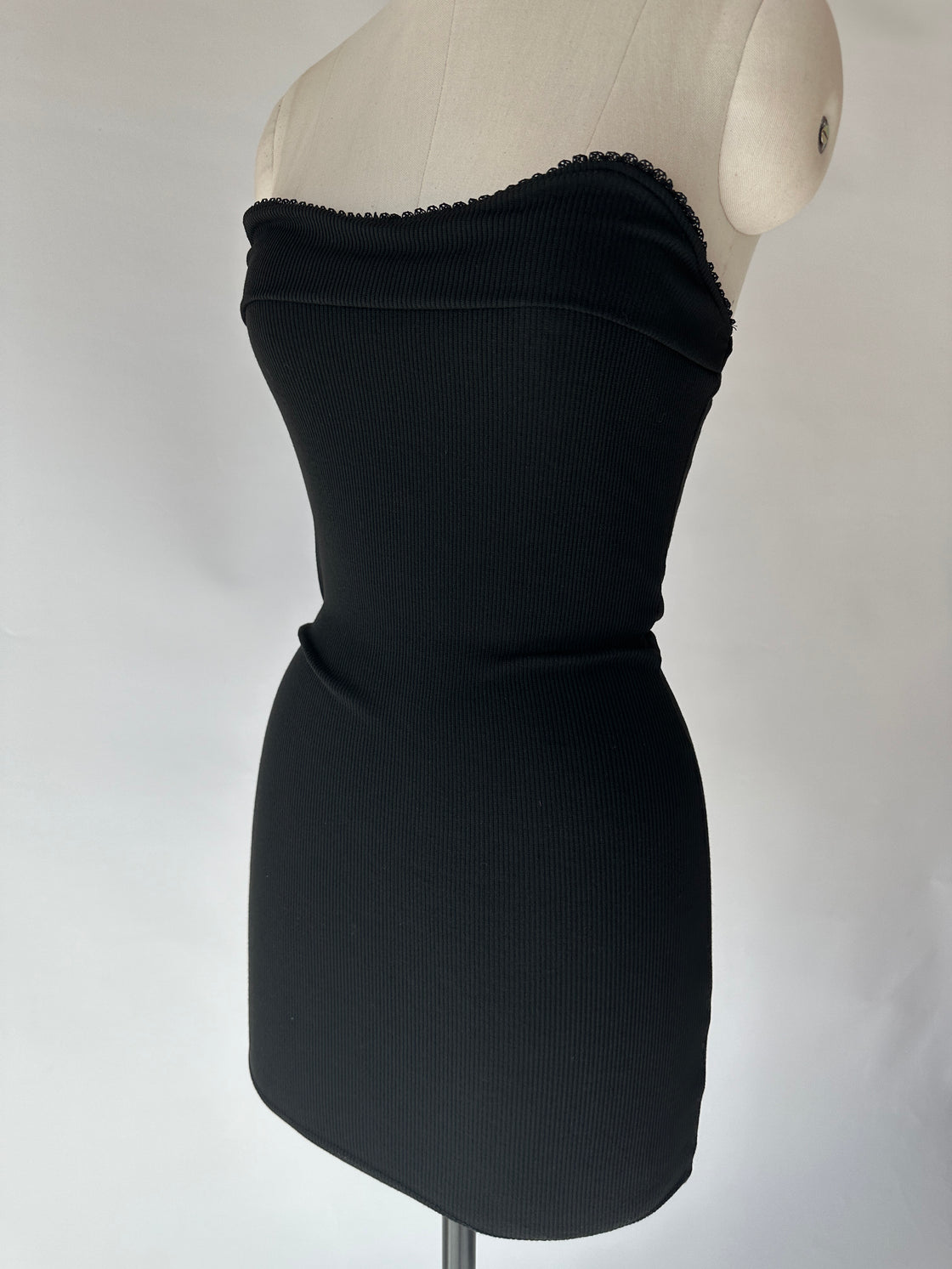 YOUNG AND WILD BLACK BANDEAU DRESS